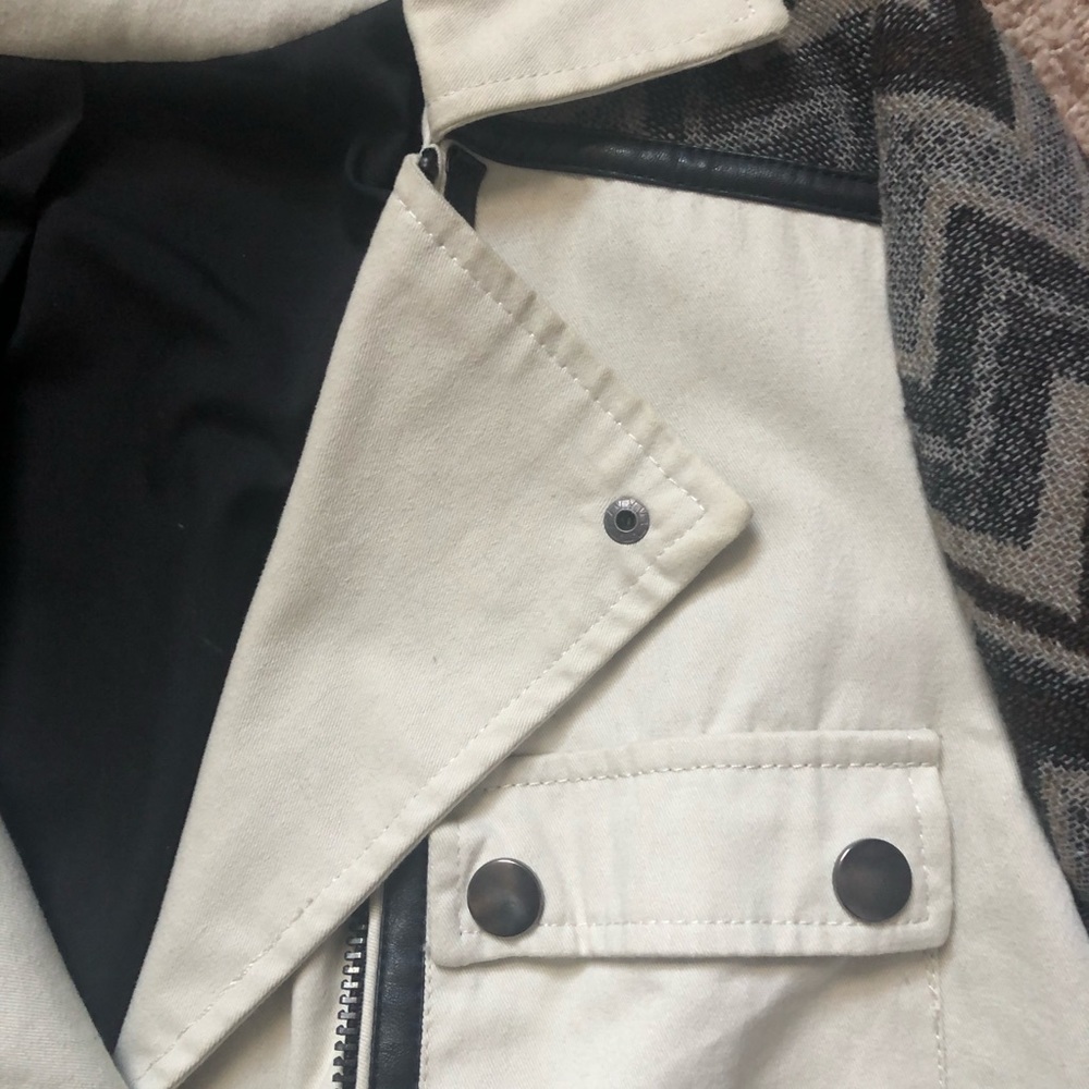 Aztec Jacket - image 3